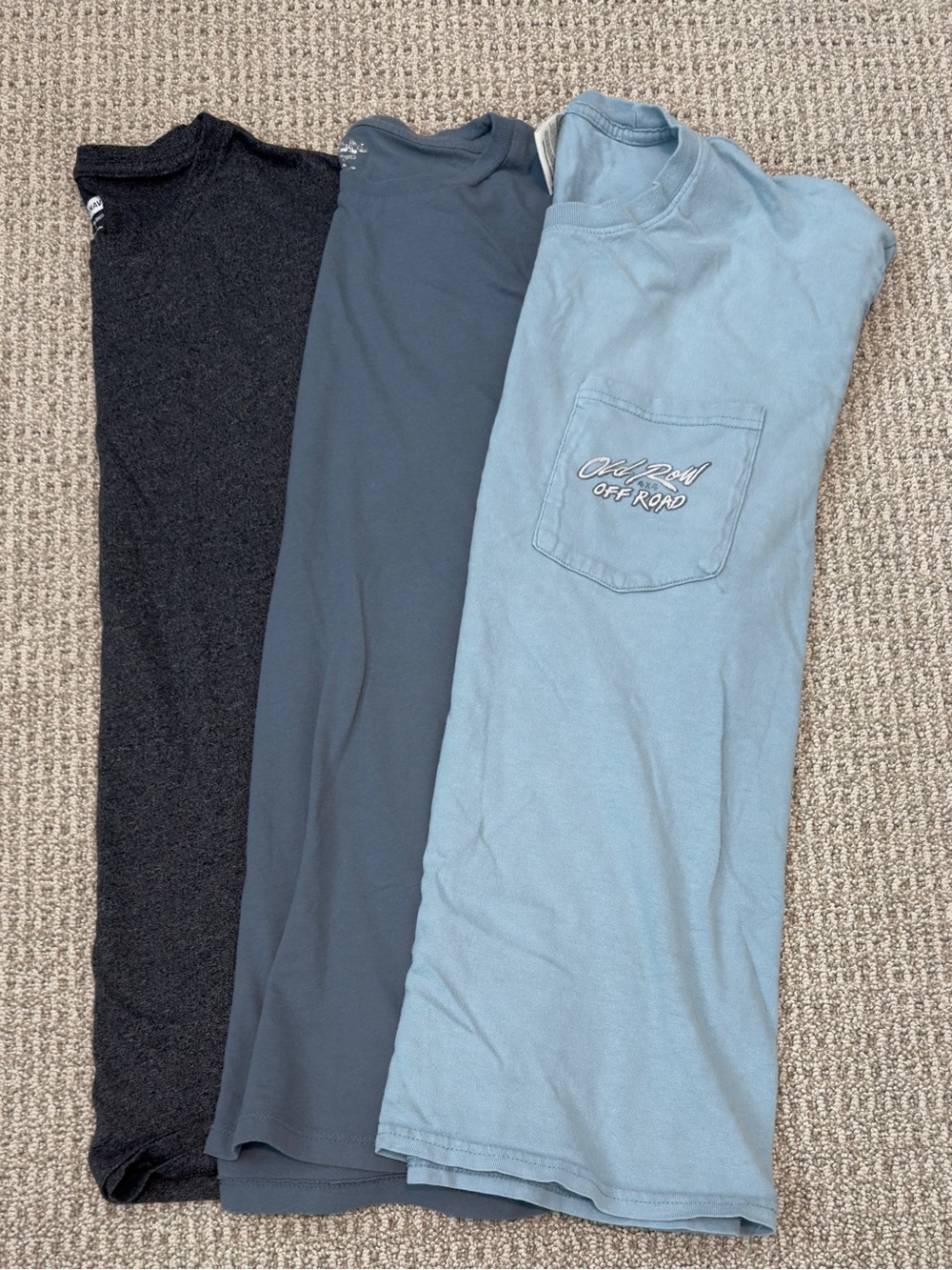 Men’s Large T Shirt Bundle of 3